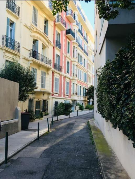 Top Floor Nest, Balcony Close To Sea And Old-Town Nisa Exterior foto