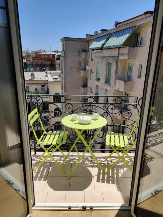 Top Floor Nest, Balcony Close To Sea And Old-Town Nisa Exterior foto