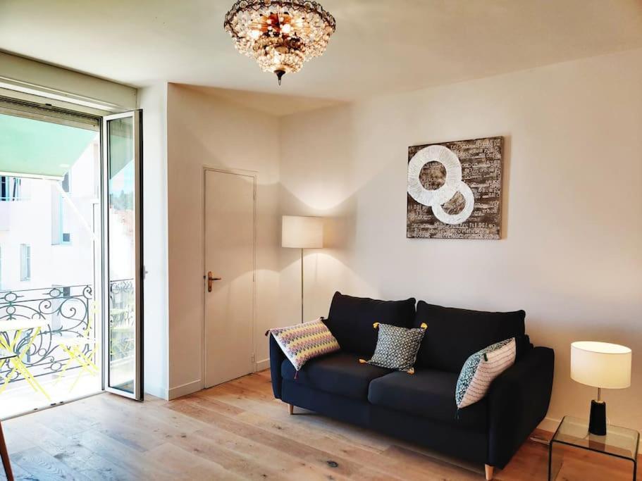 Top Floor Nest, Balcony Close To Sea And Old-Town Nisa Exterior foto