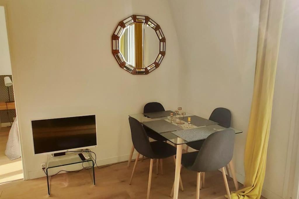 Top Floor Nest, Balcony Close To Sea And Old-Town Nisa Exterior foto